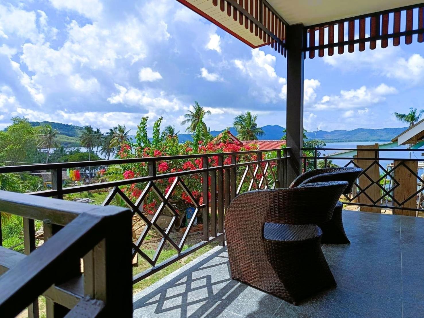 Three Monkeys Bungalows Koh Yao Noi Екстериор снимка